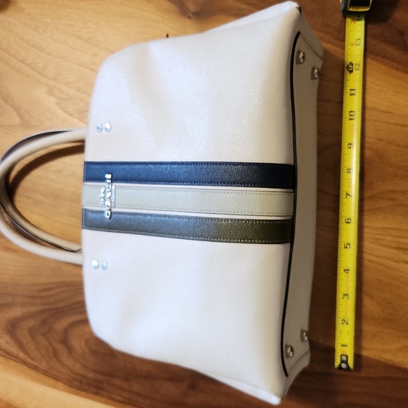 Coach Lillie Carryall with Varsity Stripe - Picture 16 of 16